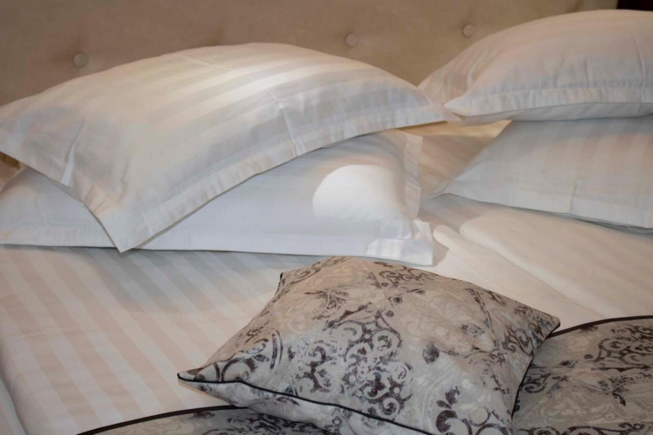 Casa Pino Hotel Brasov Luaran gambar